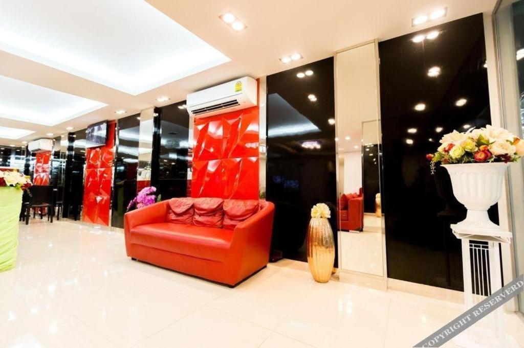 Euro Luxury Pavillion Pratunam Бангкок Экстерьер фото